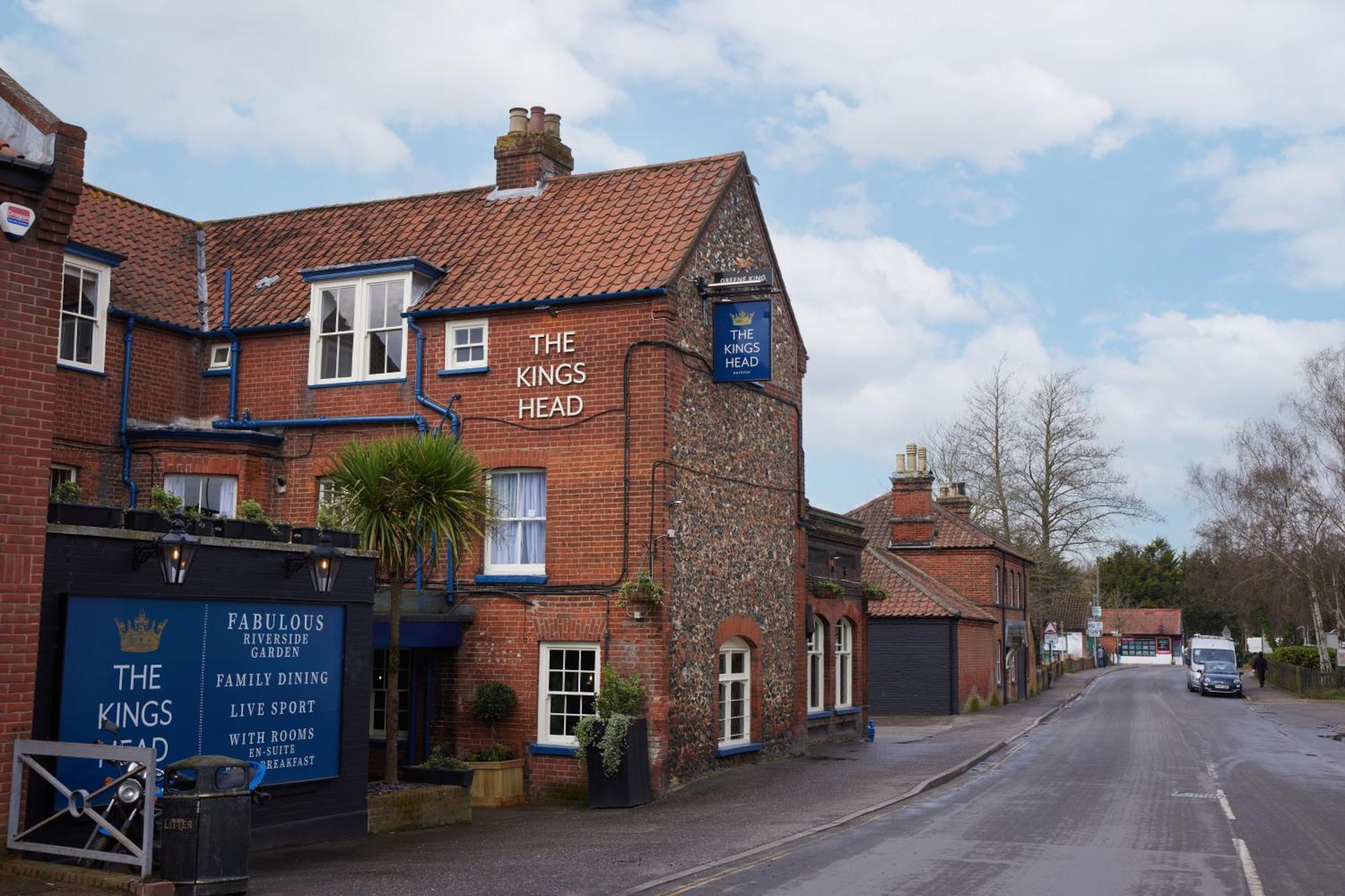 The Kings Head Wroxham By Greene King