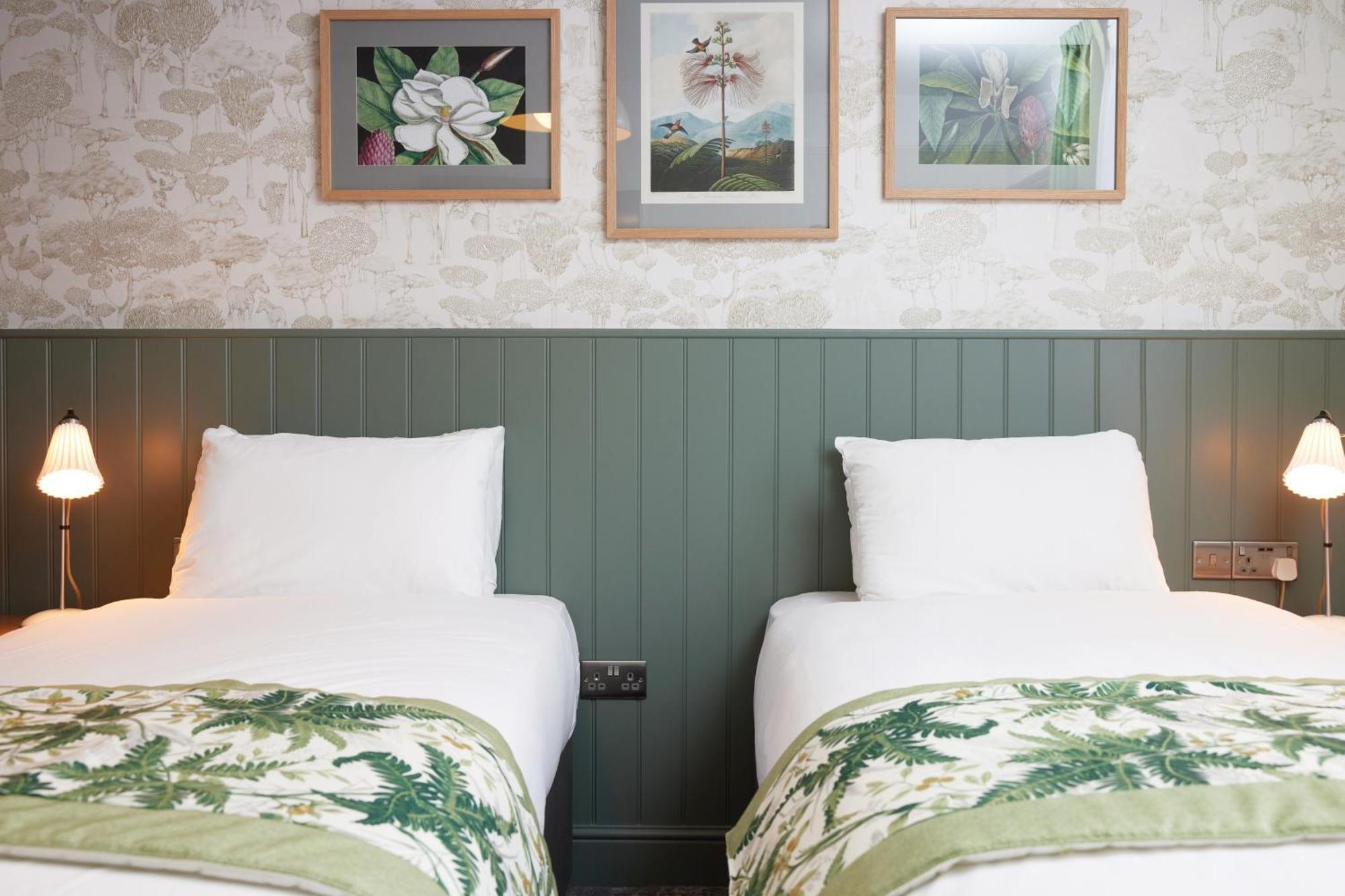 Hotel The Kings Head Wroxham By Greene King Hoveton